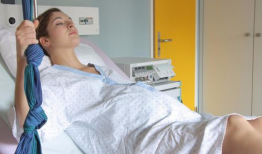 生孩子顺产视频,顺产全过程，勇敢妈妈的无痛挑战